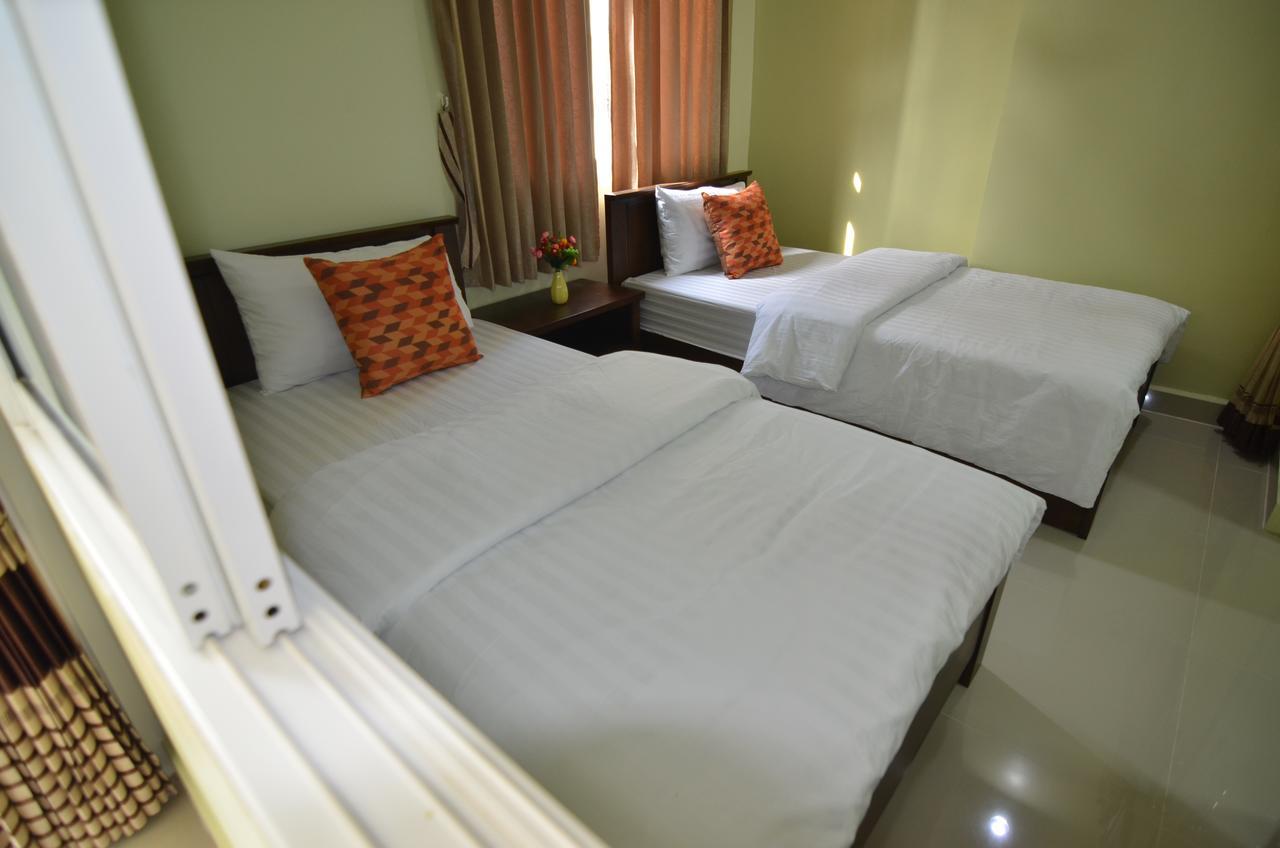 The Best Place Samut Prakan Exterior photo